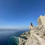 Luxury 4 Star, Amazing View With Free Parking Apartment