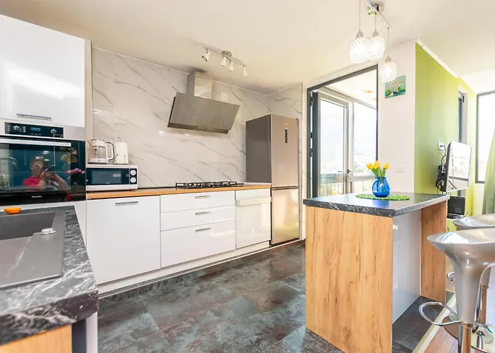 Apartamento Luxury 4 Star, Amazing View With Free Parking